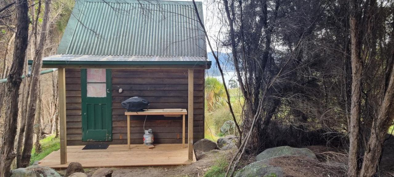 Manaaki Mai, Rustic Retreat Bush Cabin クライストチャーチ エクステリア 写真